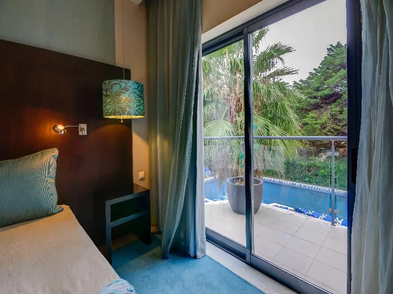 DOUBLE SUPERIOR Room, Hotel Lido, Lisbon