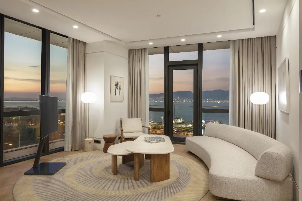SUITE STANDARD Room, Grand Hyatt Izmir Istinyepark, Izmir