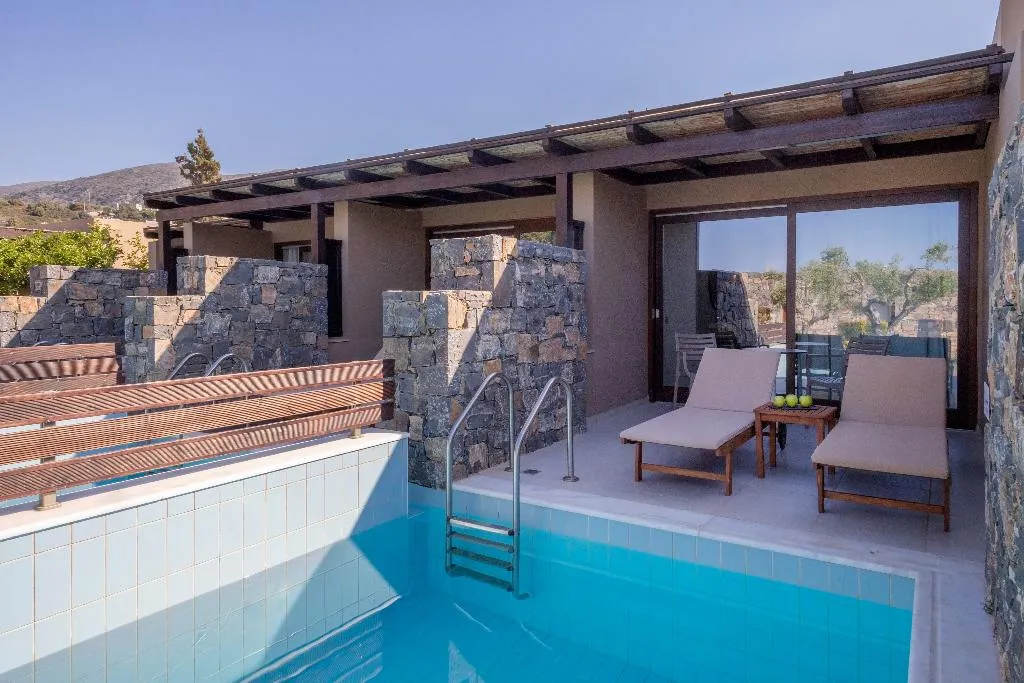 JUNIOR SUITE WITH PRIVATE POOL Room, Blue Sea Beach Affiliated by Melia, Crete