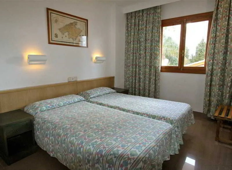 Room, Diana I, Majorca