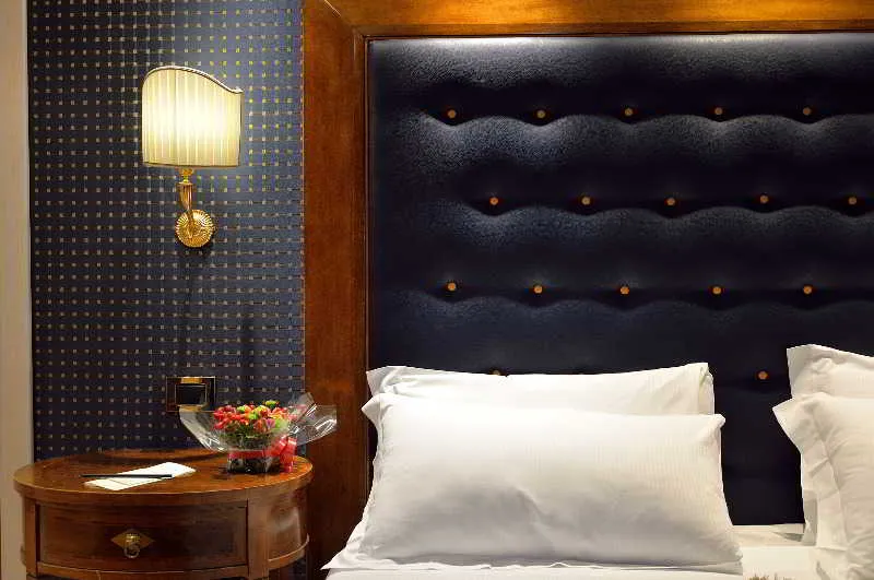 Room, Hotel Homs, Rome