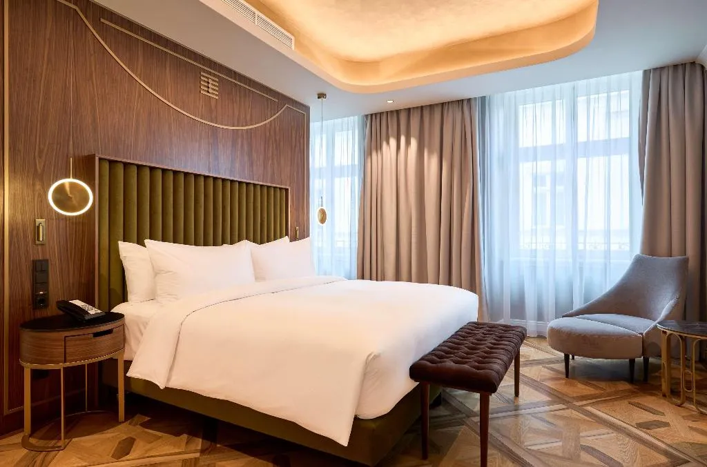 Room, Hotel Saski Krakow, Curio collection by Hilton, Krakow
