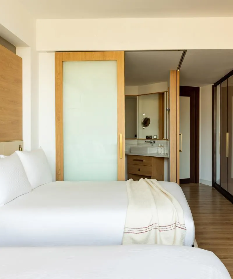 DOUBLE PREMIUM Room, Torre Melina Gran Melia, Barcelona