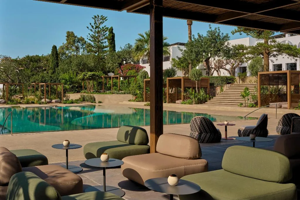 Pool, Minos Beach Art Hotel, a Member of Design Hotels, Crete