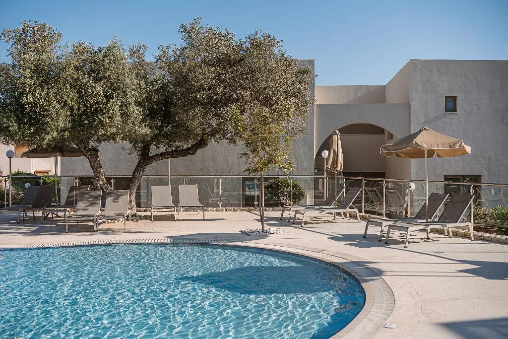 Pool, Sirios Village, Crete