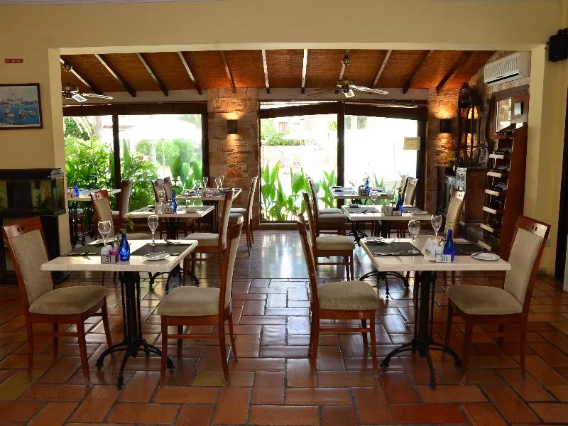 Restaurant, Panareti Paphos Resort, Cyprus