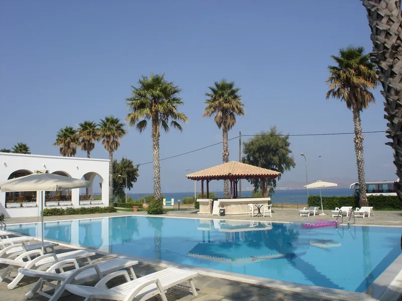 Pool, Andromeda, Kos