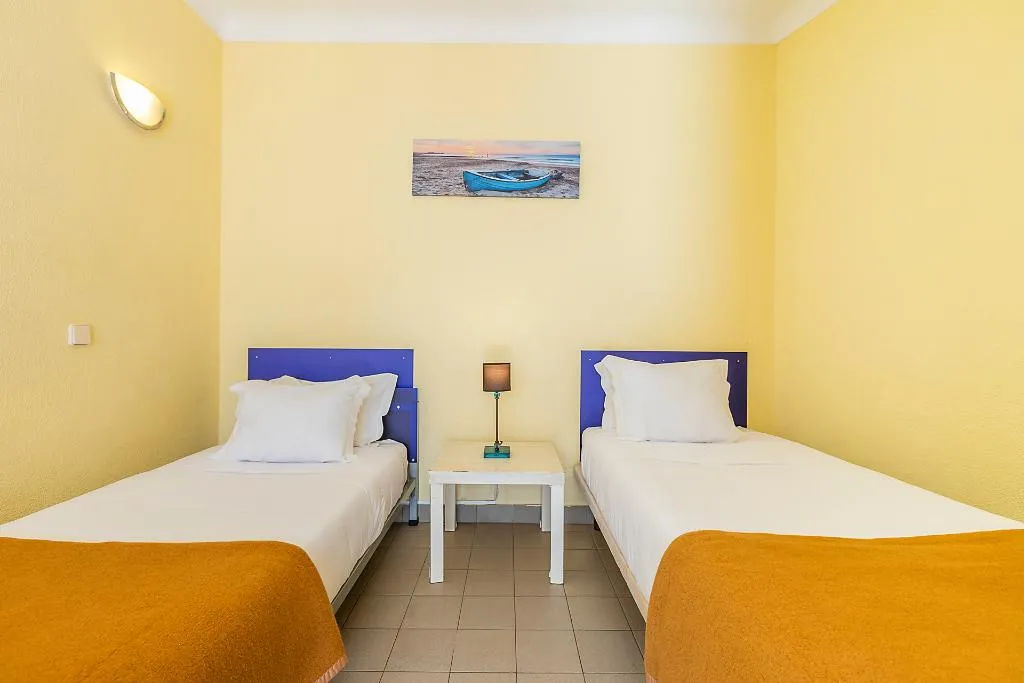 TWIN STANDARD Room, Hi Lagos - Pousada de Juventude, Algarve