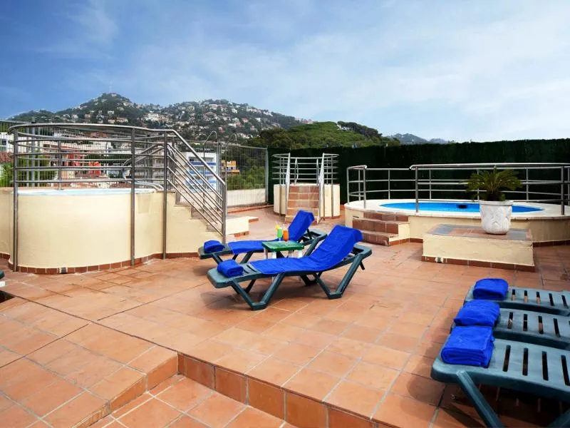 Terrace, htop Alexis, Costa Brava