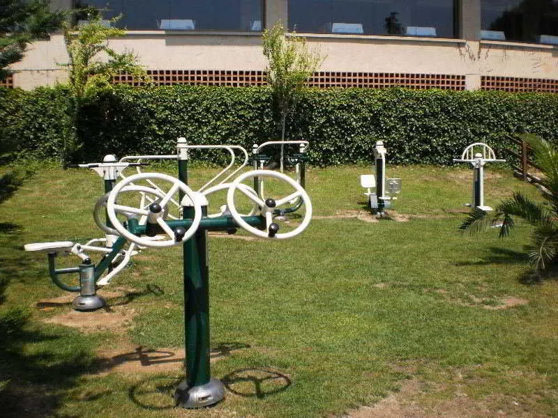 Sports and Entertainment, Samba, Costa Brava