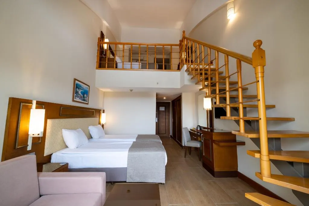 Room, Crystal Prestige Pearl Collection, Antalya