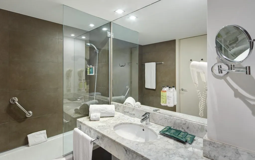 DOUBLE SINGLE USE SUPERIOR Room, Sercotel Amister Art Hotel, Barcelona