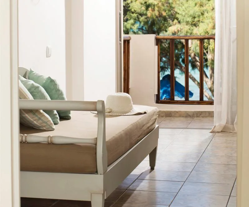SINGLE STANDARD Room, Almyrida Studios, Crete