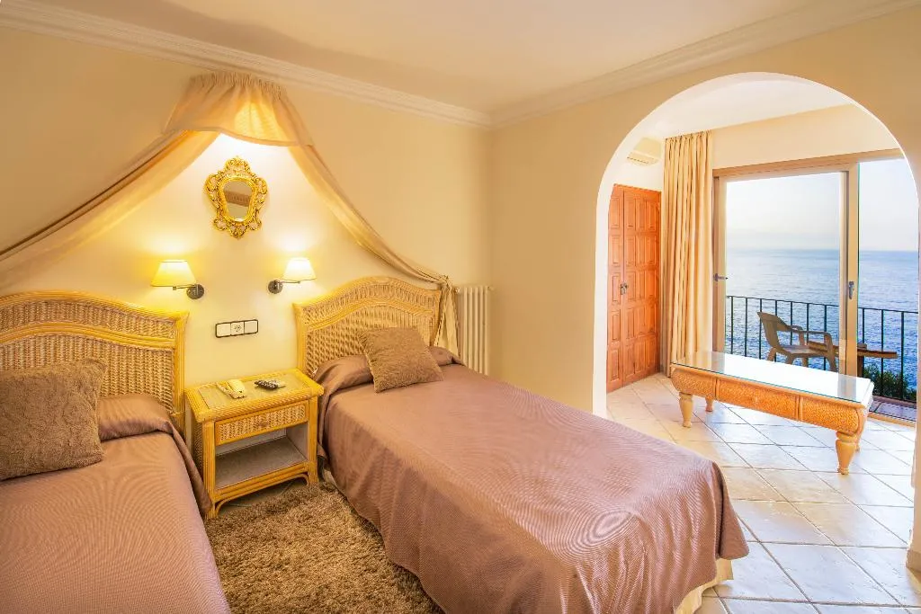 Double or Twin SUPERIOR Room, Cap Roig, Costa Brava
