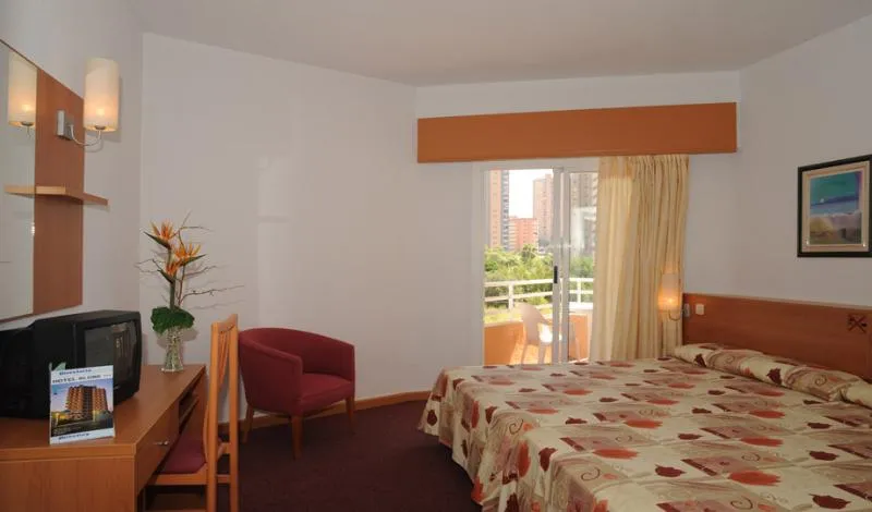 QUADRUPLE STANDARD Room, Alone, Costa Blanca