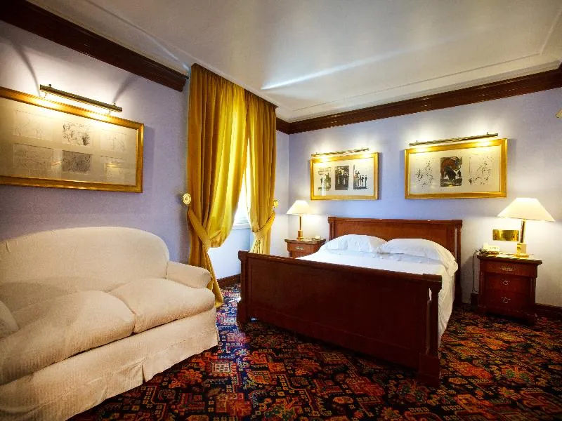 Double or Twin DELUXE Room, Albani Firenze, Florence