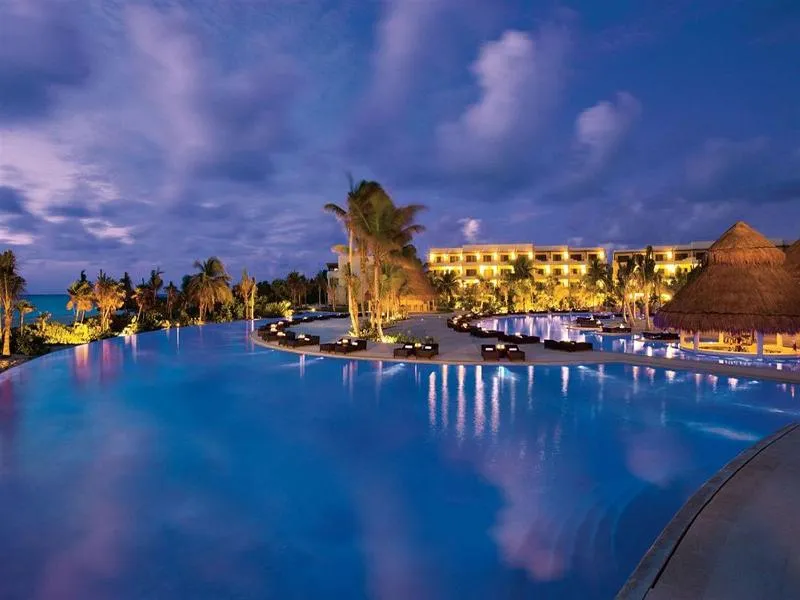 Pool, Secrets Maroma Beach Riviera Cancun, Playa Del Carmen