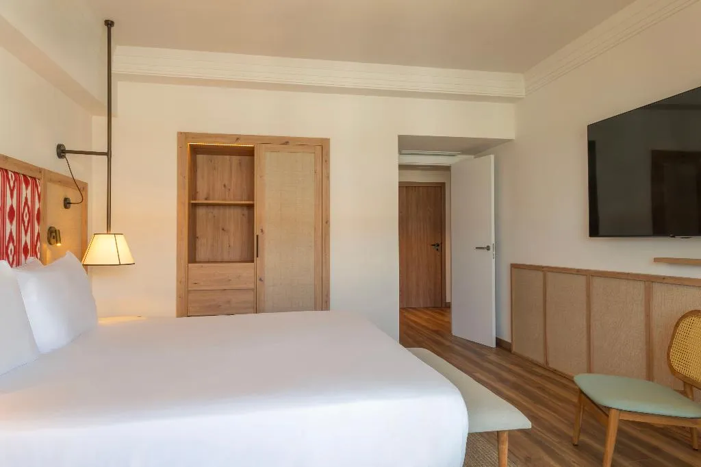 SUITE CAPACITY 1 ONE BEDROOM Room, Sarena de Muro Resort Mallorca, Majorca