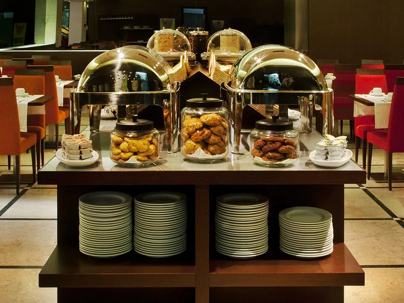 Restaurant, Turim Iberia Hotel, Lisbon
