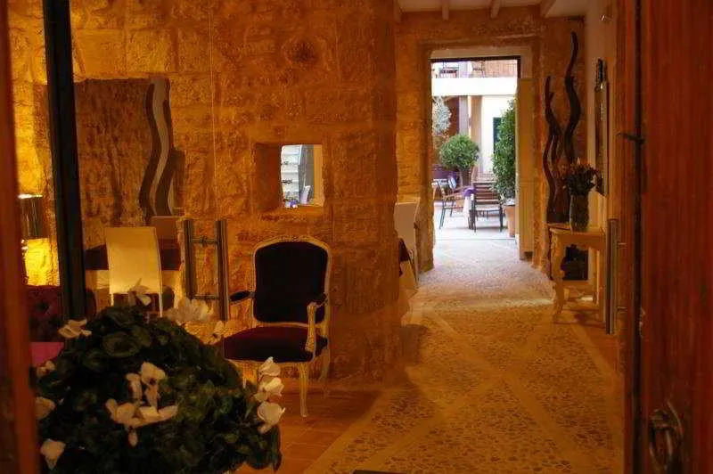 Lobby, Can Pere, Majorca