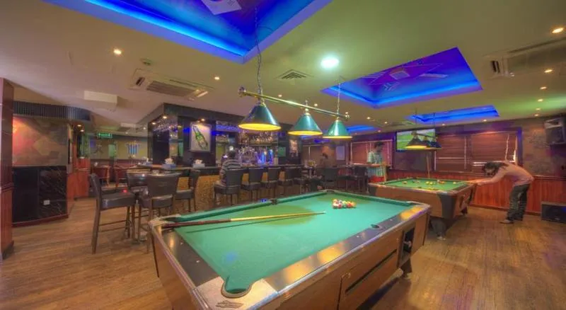 Sports and Entertainment, Hyde Park, Dubai