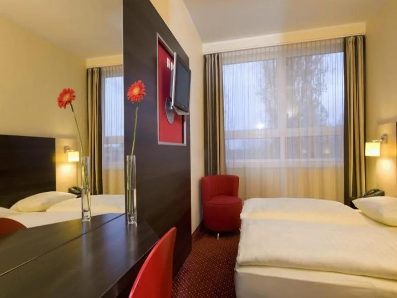 SINGLE STANDARD Room, Premier Inn Berlin City Süd, Berlin