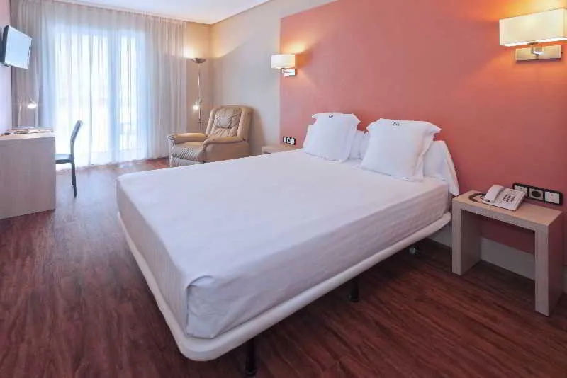 DOUBLE SINGLE USE STANDARD Room, Num Hotel, Costa Dorada