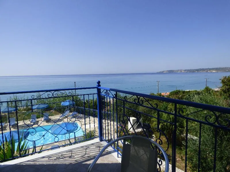 Pool, Milos Studios, Kefallinia