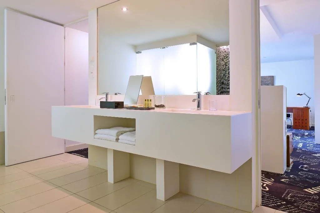 SUITE QUEEN SIZE BED Room, Da Estrela by Unlock Hotels, Lisbon