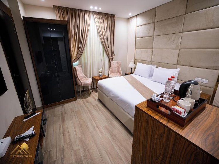 Room, Pyramids Sunrise Inn, Cairo