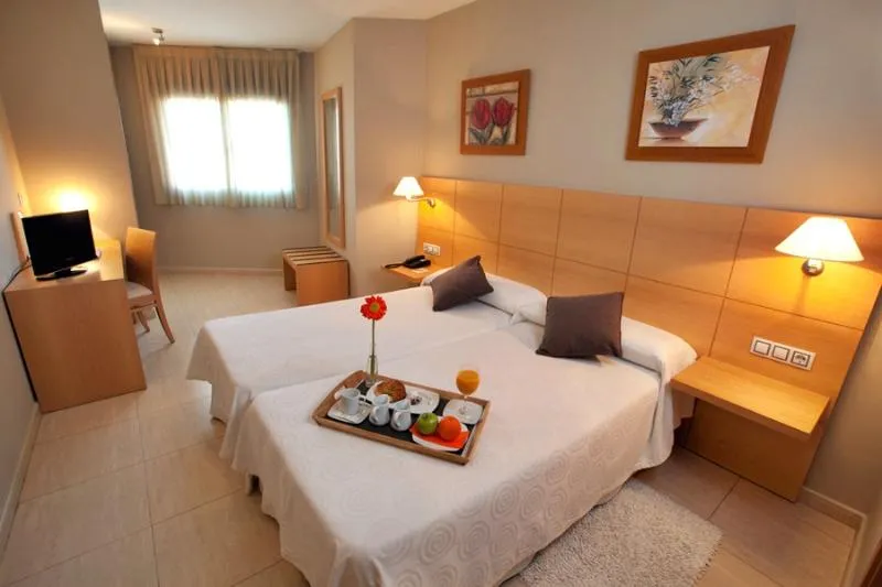 TWIN STANDARD Room, La City, Costa Blanca