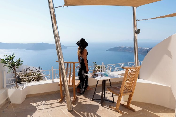 La Maltese Estate, Santorini