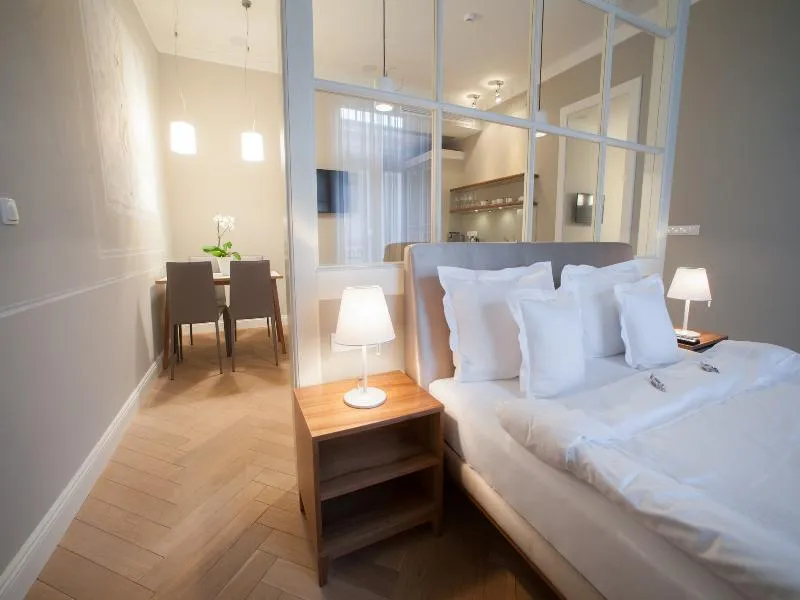 STUDIO EXECUTIVE Room, Bracka 6 Apartments, Krakow