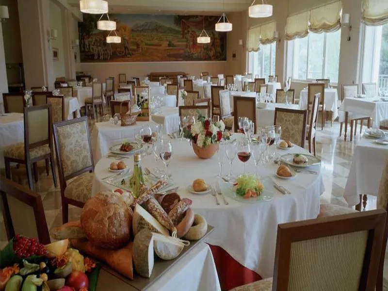 Restaurant, Parador de Vic-Sau, Barcelona
