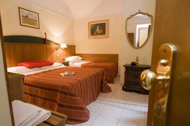 Room, Altavilla, Rome