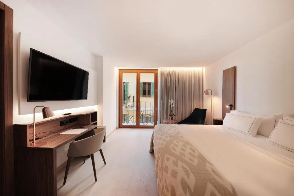 DOUBLE SINGLE USE SUPERIOR Room, Es Princep, Majorca