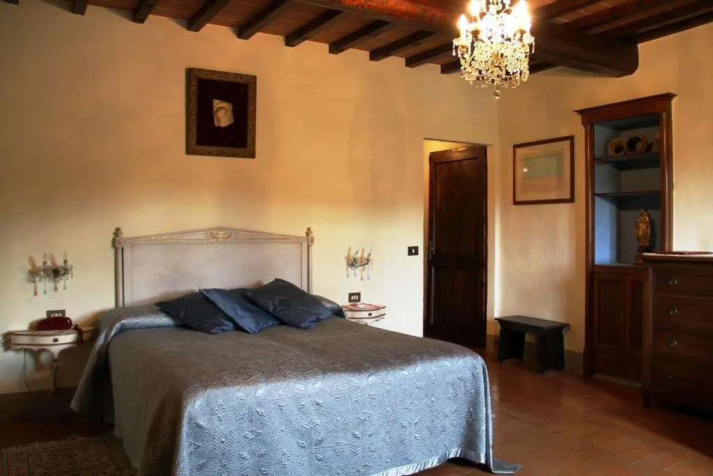 TRIPLE DELUXE GARDEN VIEW Room, Villa Rigacci, Florence