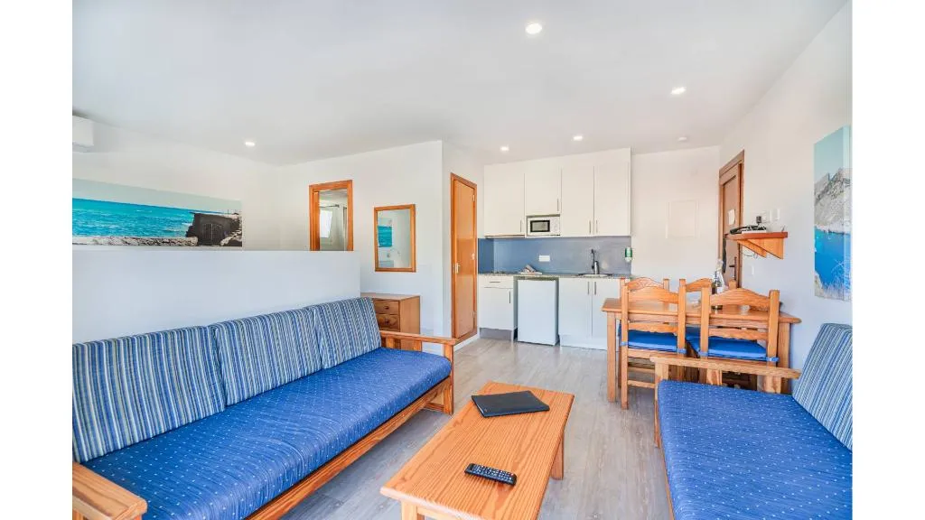 STUDIO STANDARD Room, Apartamentos Massol, Majorca