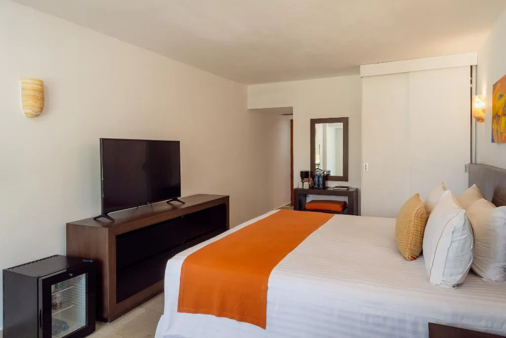 SINGLE OCEAN VIEW Room, Flamingo Cancun All Inclusive, Cancun Area