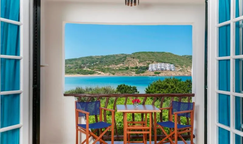 APARTMENT CAPACITY 4 TWO BEDROOMS Room, Carema Garden Village, Menorca