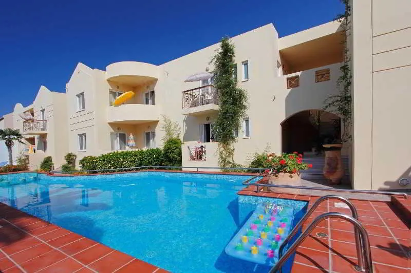Pool, Lambrinos Suites, Crete