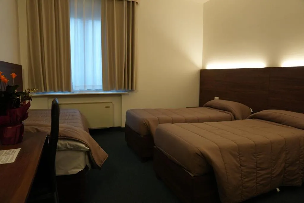 TRIPLE DELUXE Room, Albatros, Venice