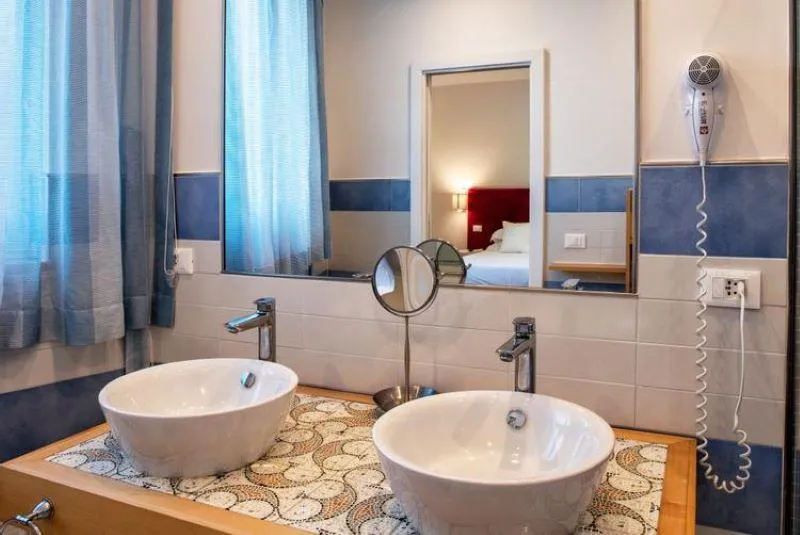DOUBLE BASIC Room, Boutique Hotel Helios, Naples