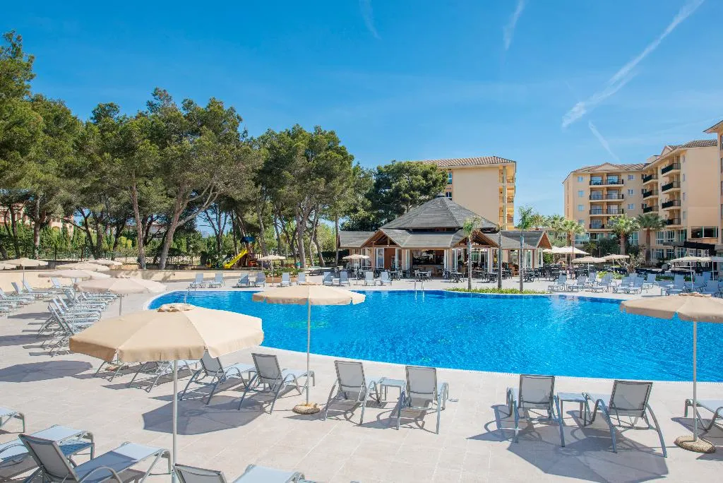 Pool, Aparthotel Can Picafort Palace, Majorca