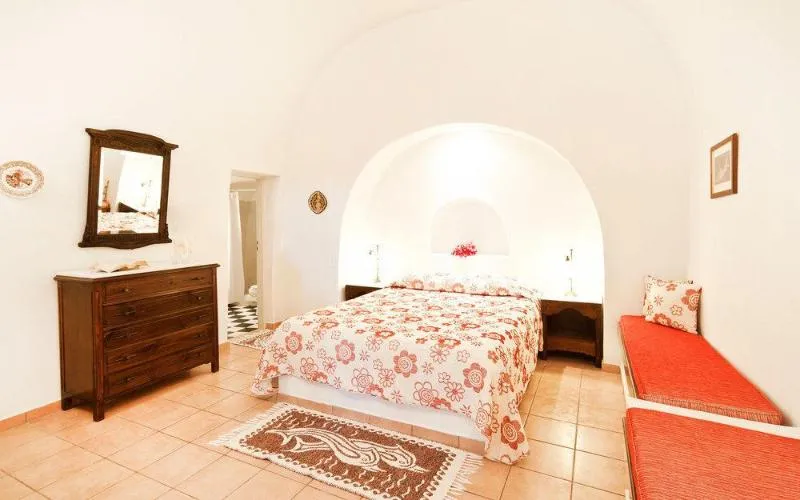 General view, Nikos Villas Apartments, Santorini