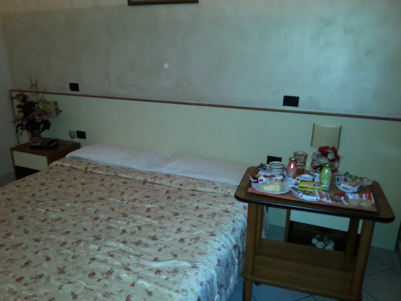 QUADRUPLE ECONOMY Room, Hotel Happy Days, Naples