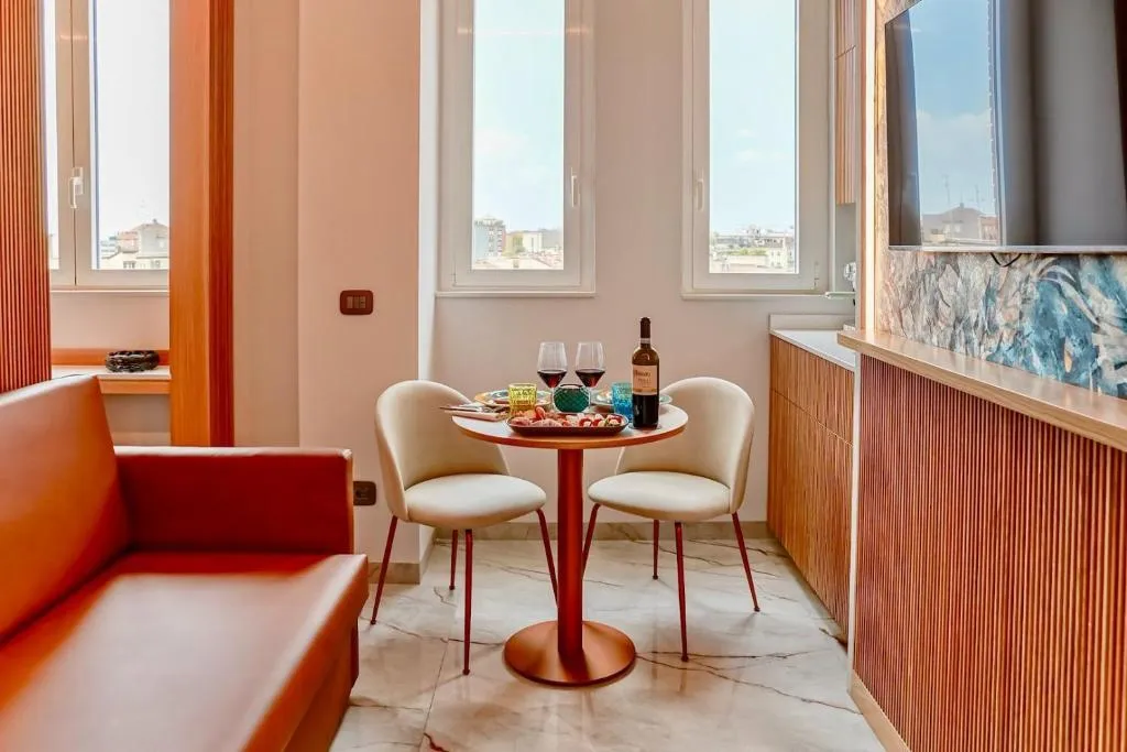 JUNIOR SUITE STANDARD Room, Ariston Hotel, Milan