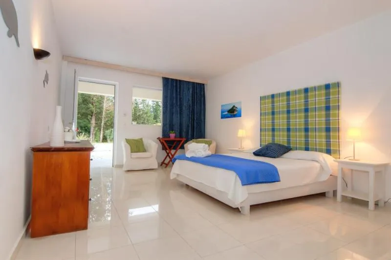 JUNIOR SUITE GARDEN VIEW Room, Belvedere Gerakas Lux. Suites, Zante