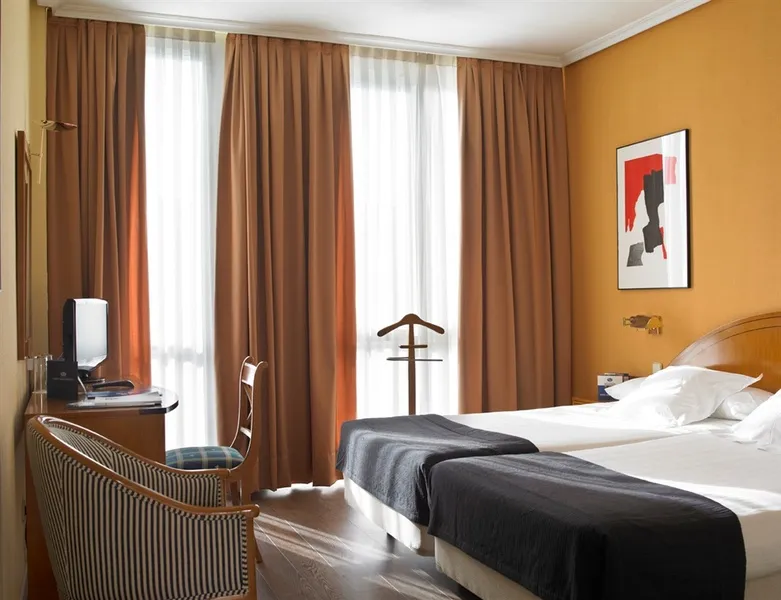 TRIPLE STANDARD Room, Hotel Majadahonda, Madrid