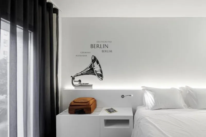 SINGLE STANDARD Room, 3K Europa, Lisbon